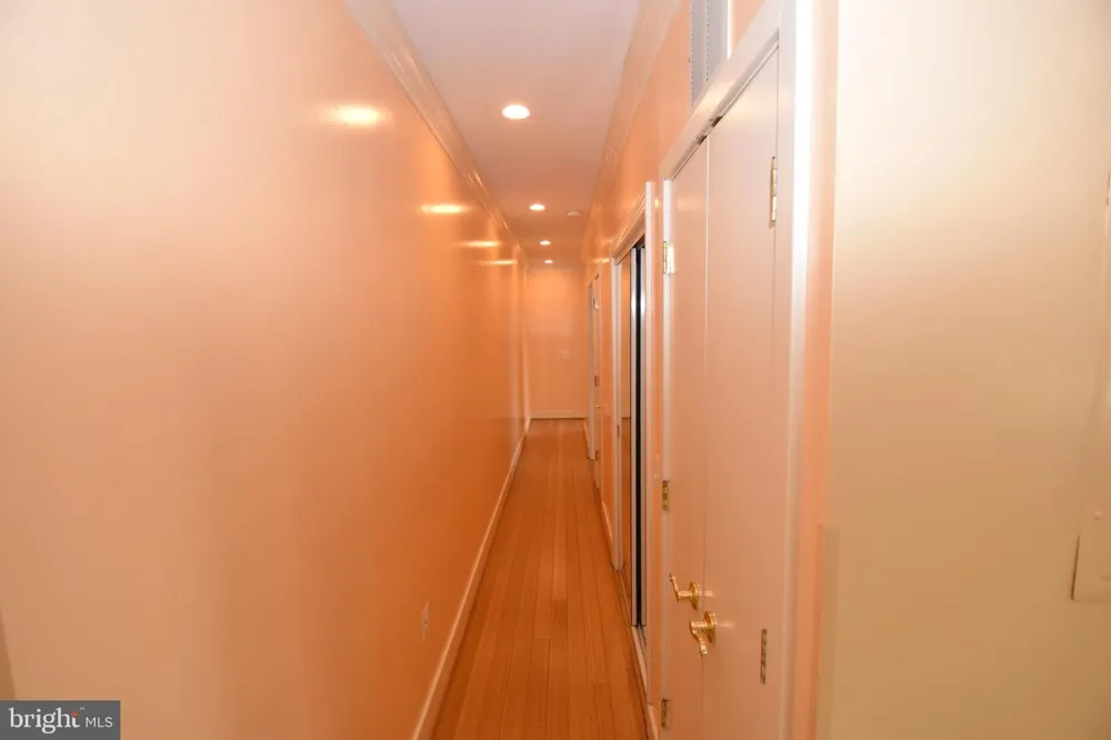 1121 ARLINGTON BOULEVARD #1011 Arlington, VA 22209