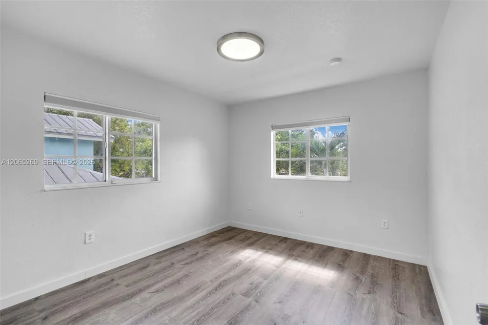 1975 NW 3rd Ct #39 Miami, FL 33136