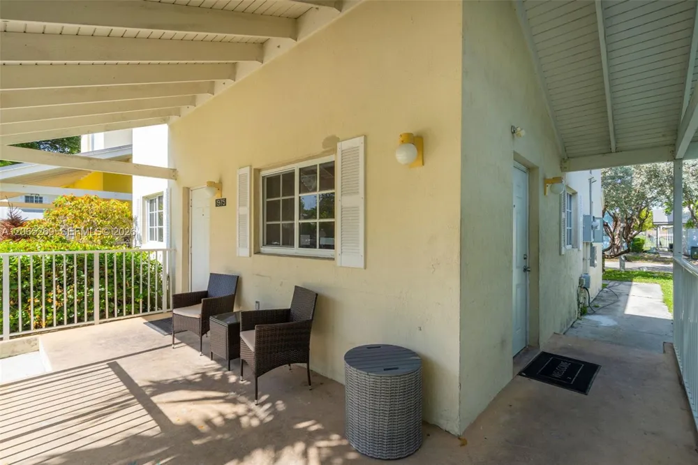 1975 NW 3rd Ct #39 Miami, FL 33136
