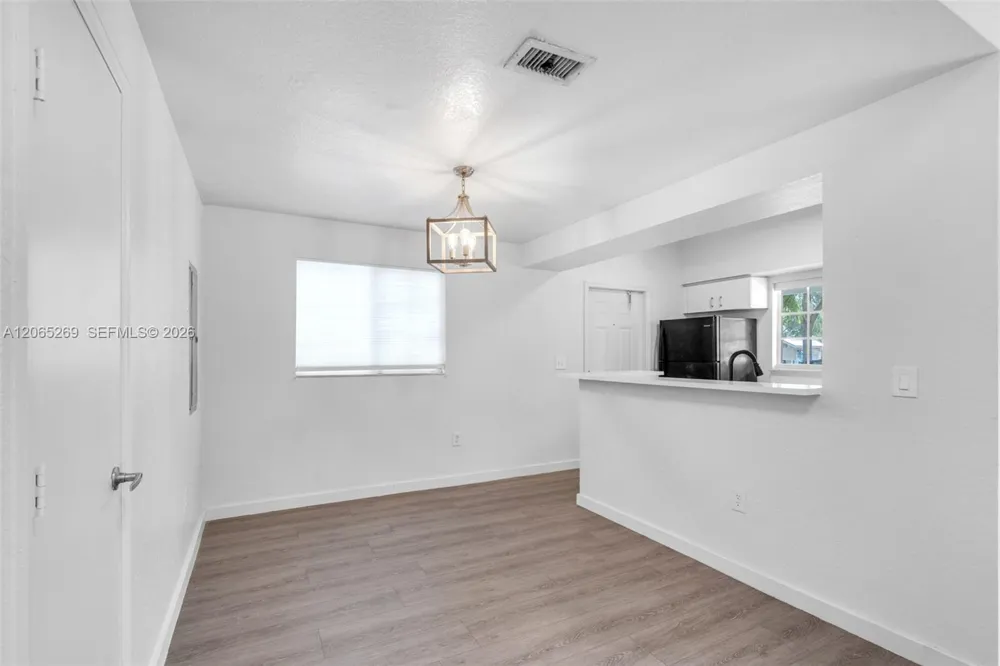 1975 NW 3rd Ct #39 Miami, FL 33136