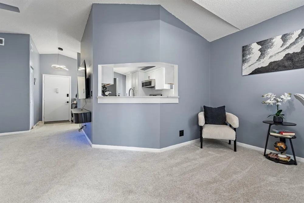 6540 Chasewood Drive #F Jupiter, FL 33458