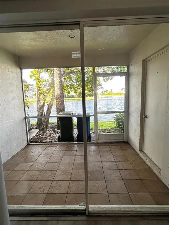 16637 HEMINGWAY DRIVE #16637 Weston, FL 33326