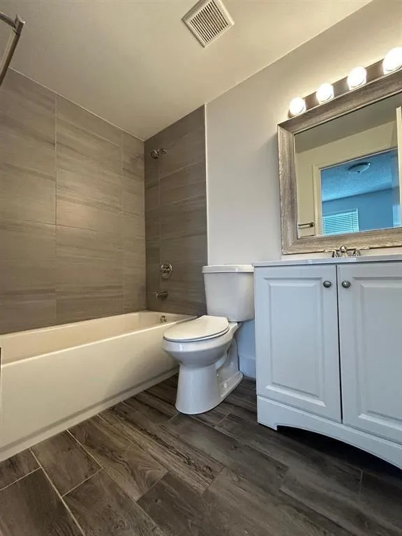 16637 HEMINGWAY DRIVE #16637 Weston, FL 33326