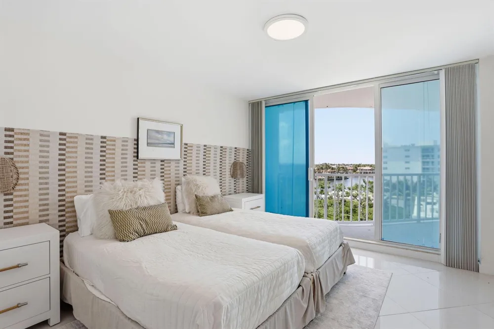 3210 S Ocean Boulevard #602 Highland Beach, FL 33487