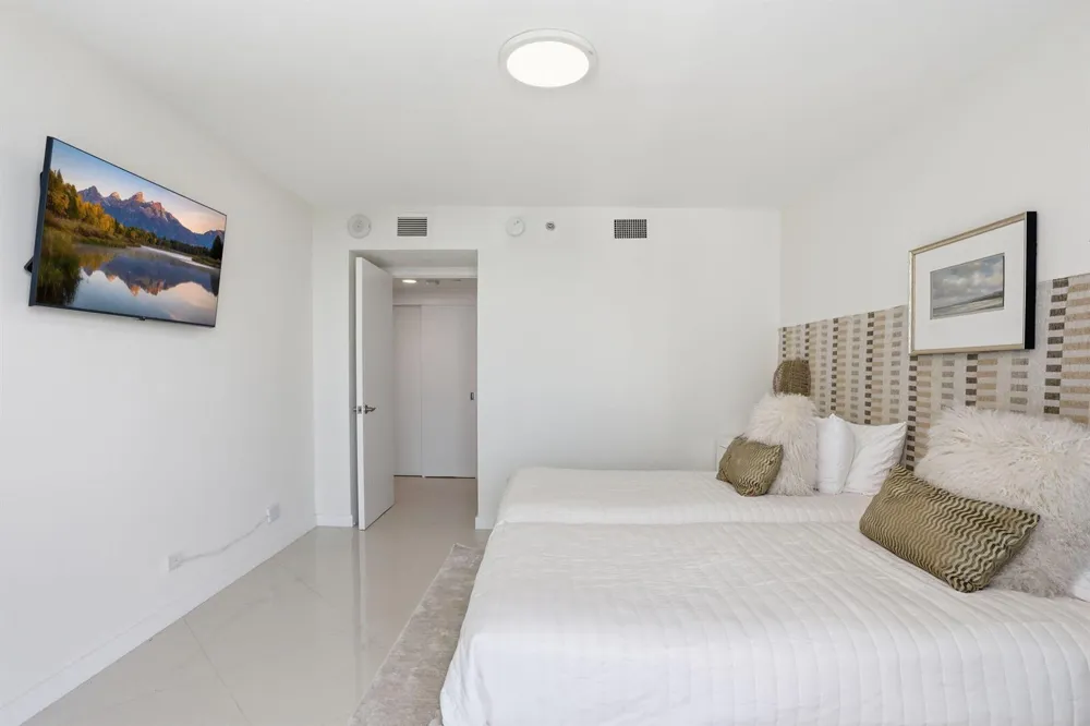 3210 S Ocean Boulevard #602 Highland Beach, FL 33487