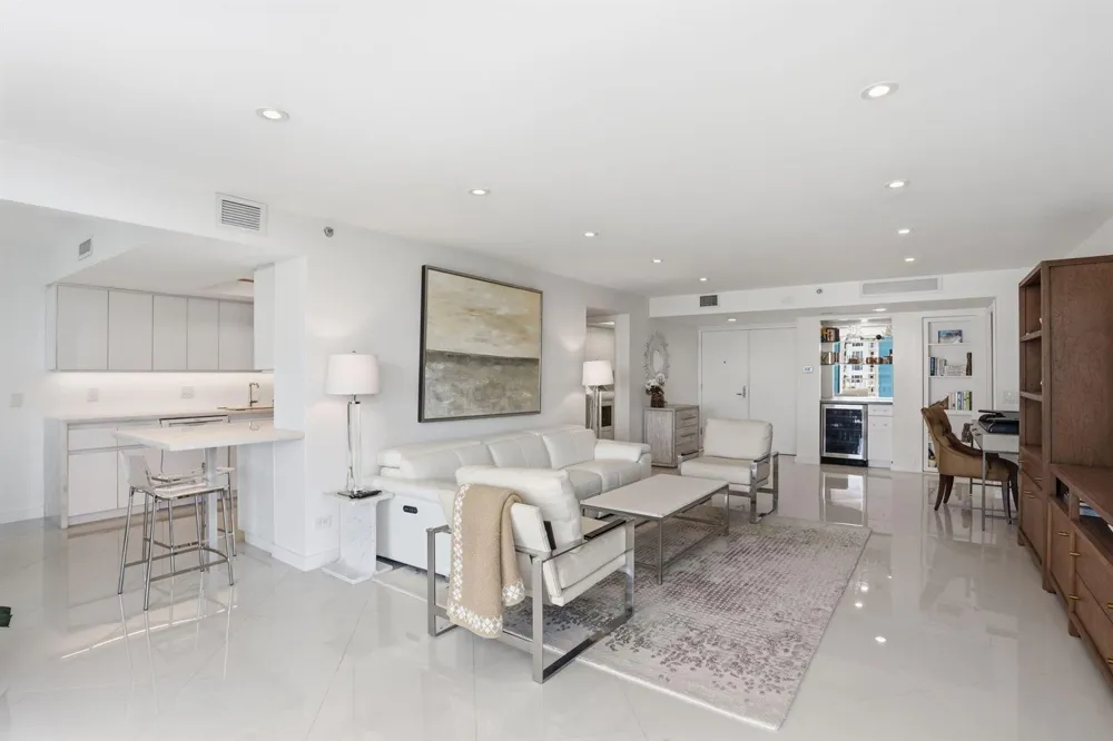 3210 S Ocean Boulevard #602 Highland Beach, FL 33487