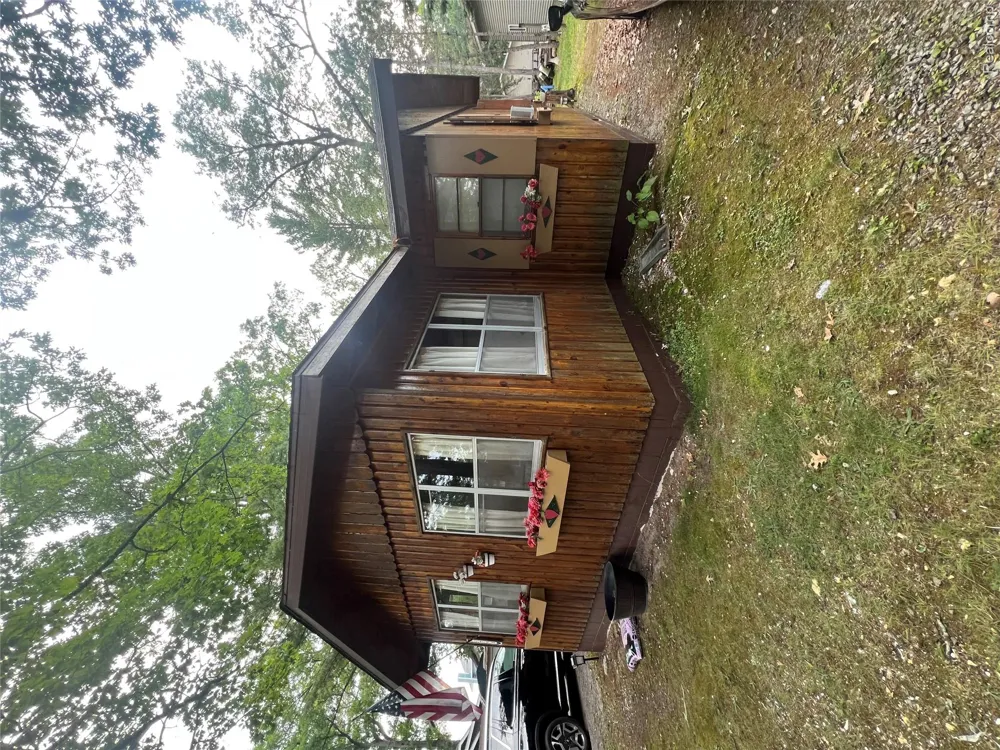 1743 Kendall Street Grant Township, MI 48748