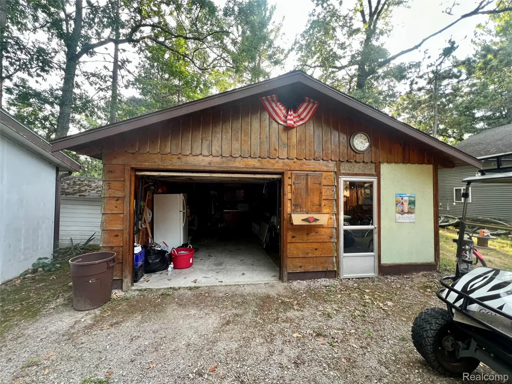1743 Kendall Street Grant Township, MI 48748