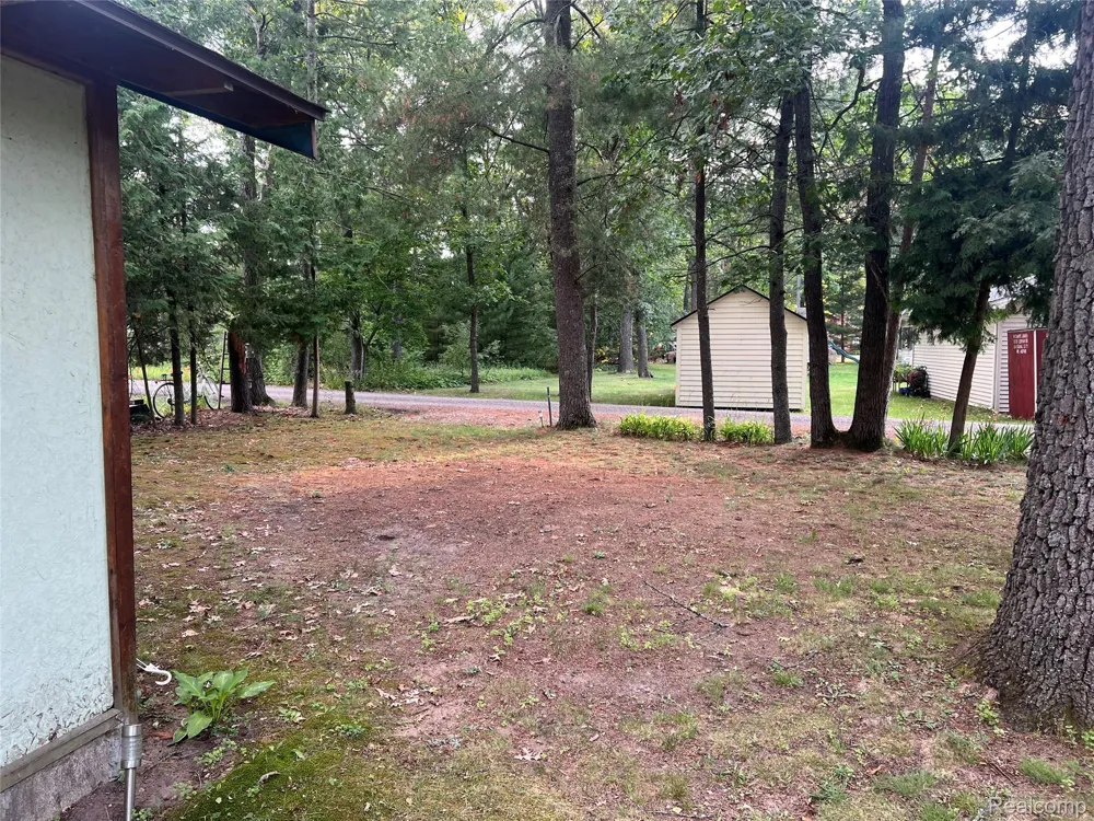 1743 Kendall Street Grant Township, MI 48748