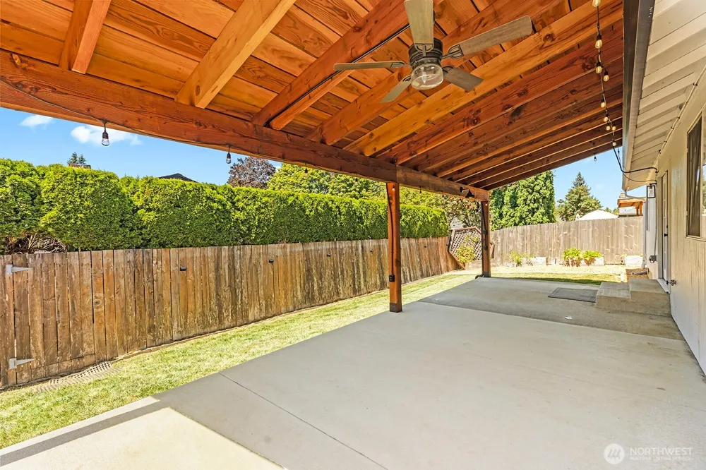10220 NW 24th Avenue Vancouver, WA 98685