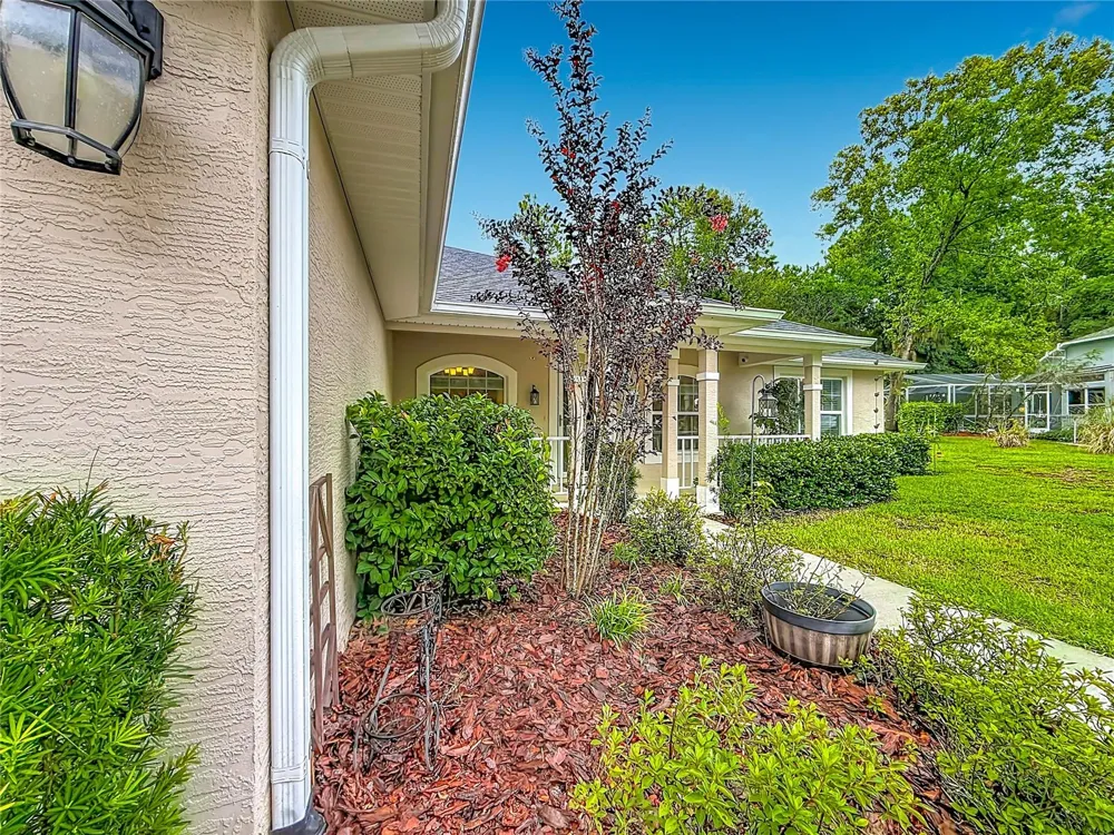 28 HOLLY COURT Homosassa, FL 34446