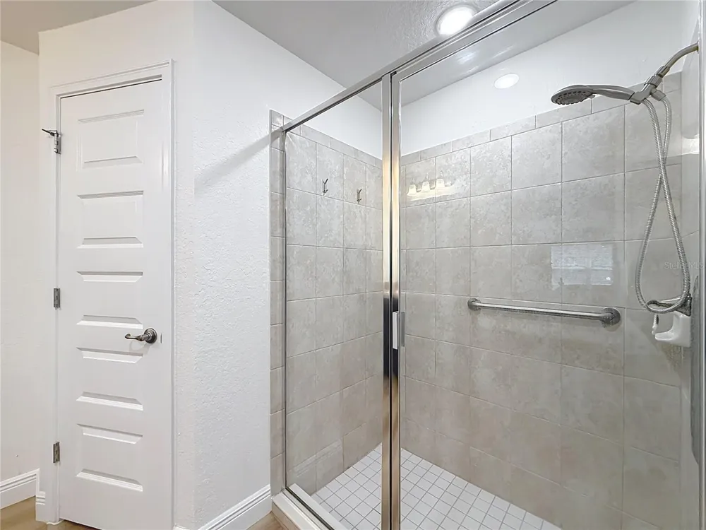 28 HOLLY COURT Homosassa, FL 34446