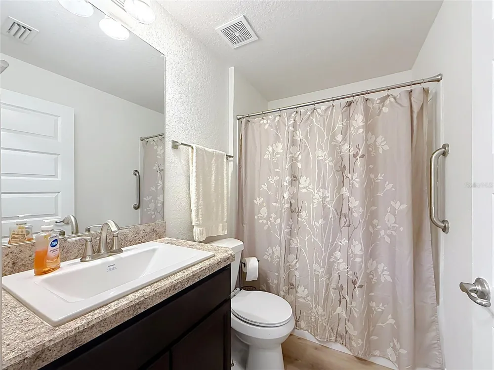 28 HOLLY COURT Homosassa, FL 34446