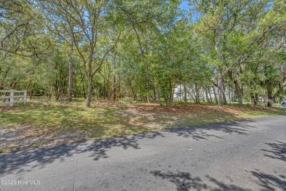 827 Folly Drive SE Bolivia, NC 28422