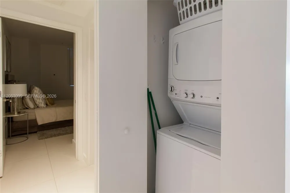 501 NE 31st St #701 Miami, FL 33137