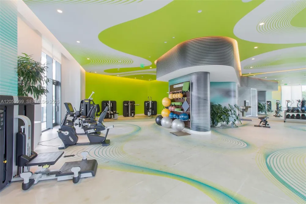 501 NE 31st St #701 Miami, FL 33137