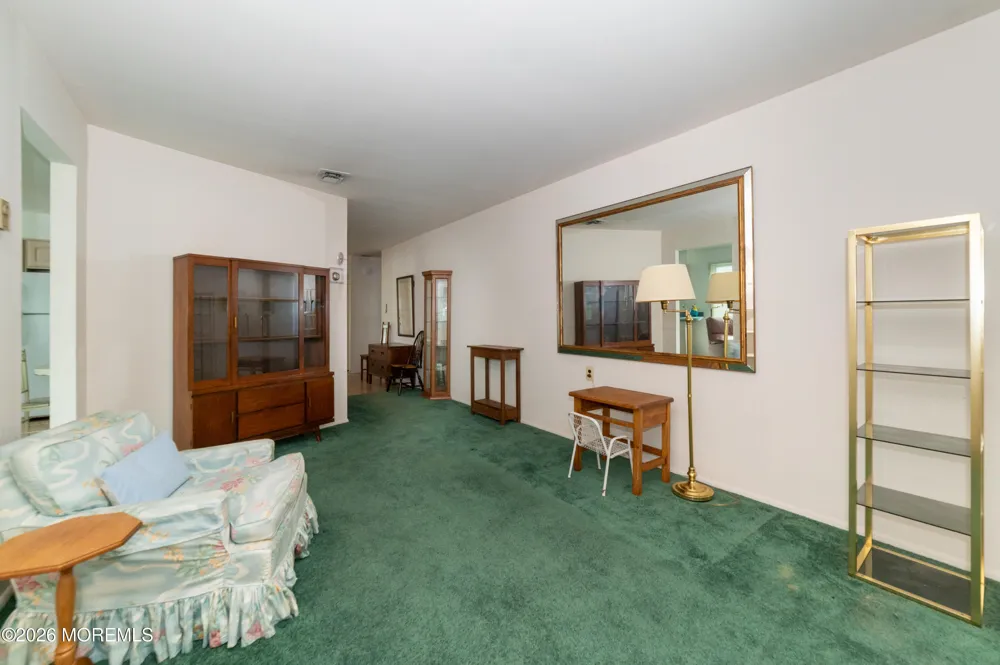 37 Watkins Road Brick, NJ 08724
