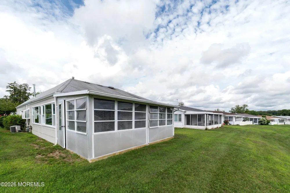 37 Watkins Road Brick, NJ 08724