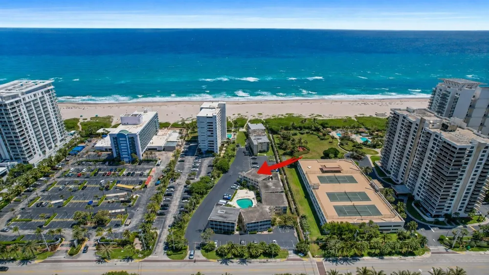3600 OCEAN DRIVE #310 Riviera Beach, FL 33404