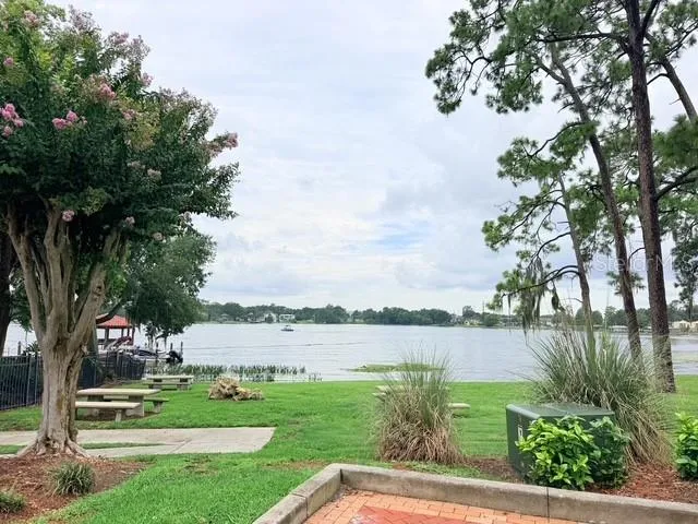 1211 SALERNO COURT #1211 Orlando, FL 32806