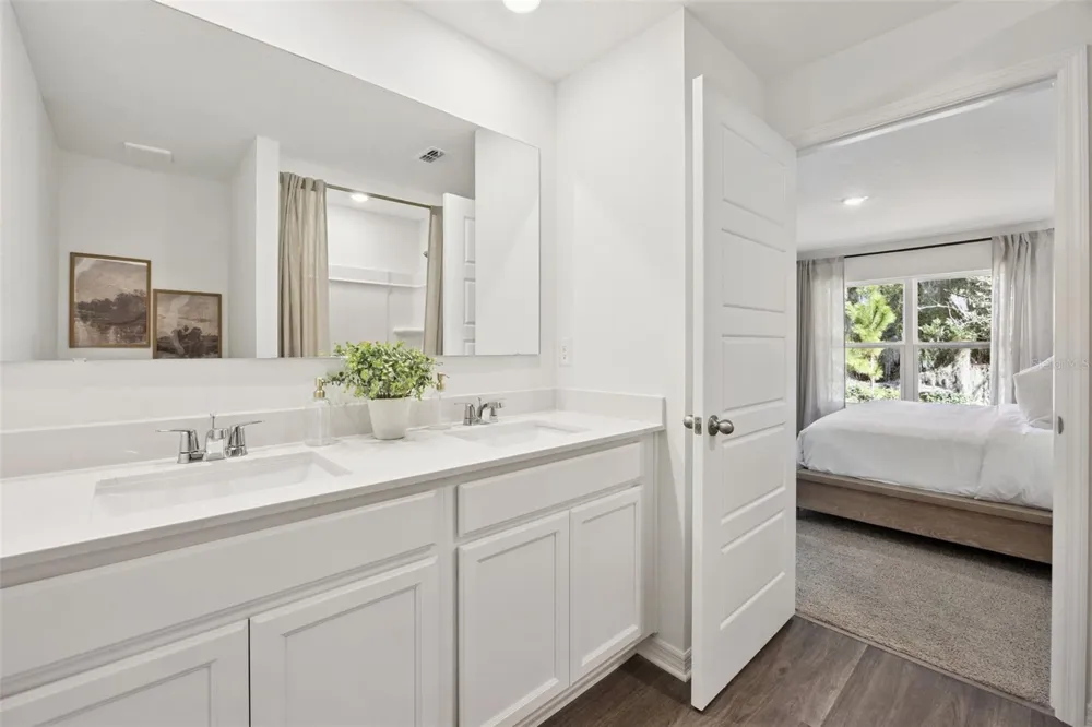 5347 CLOUDBERRY AVENUE Lakeland, FL 33811
