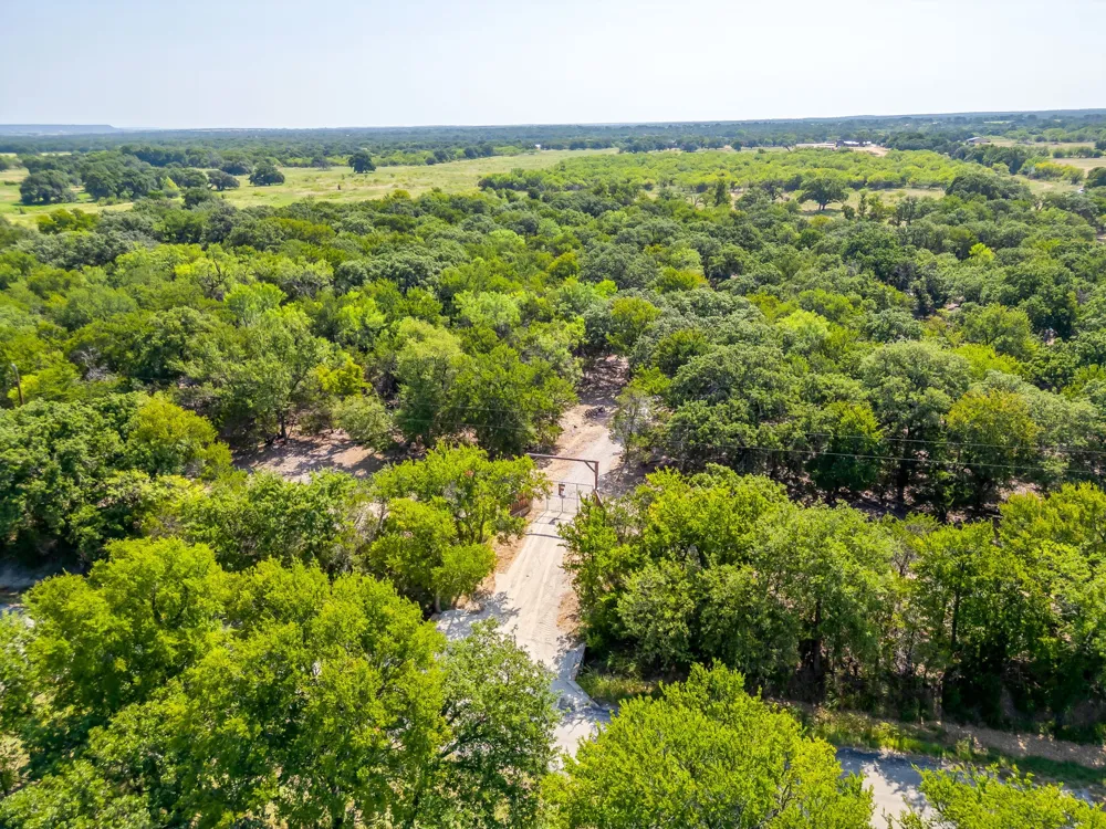 897 Wilson Palo Pinto, TX 76484