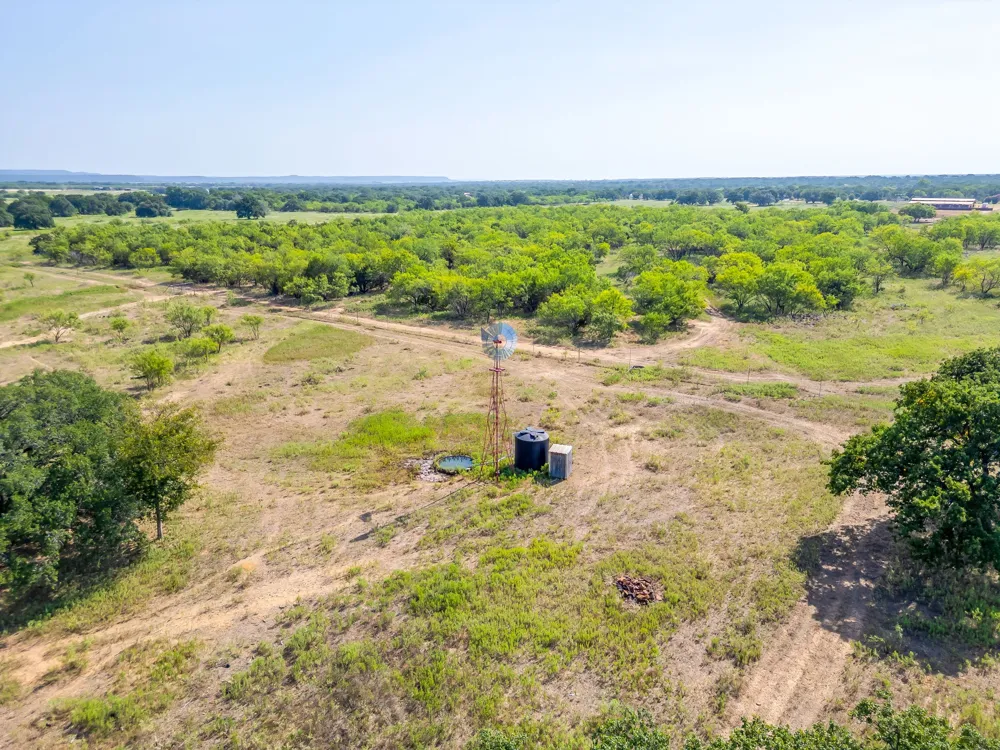 897 Wilson Palo Pinto, TX 76484