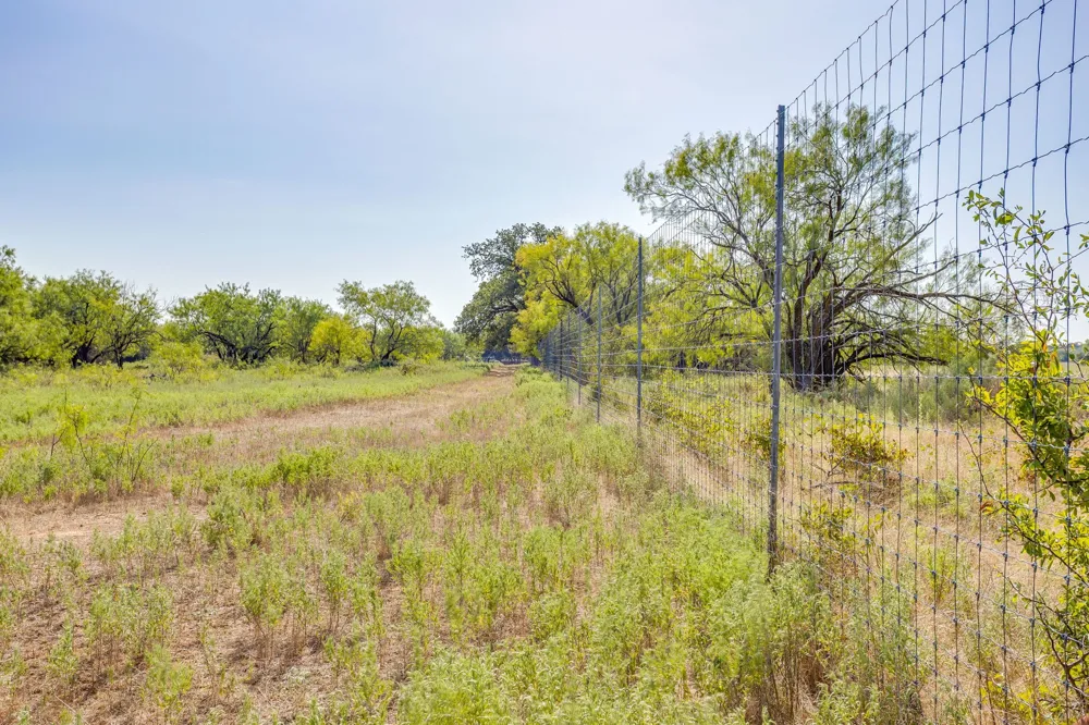 897 Wilson Palo Pinto, TX 76484