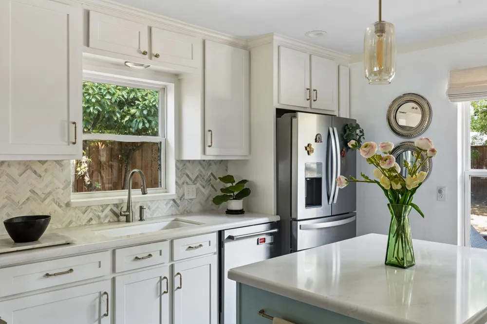 3715 Valley Ridge Road Dallas, TX 75220