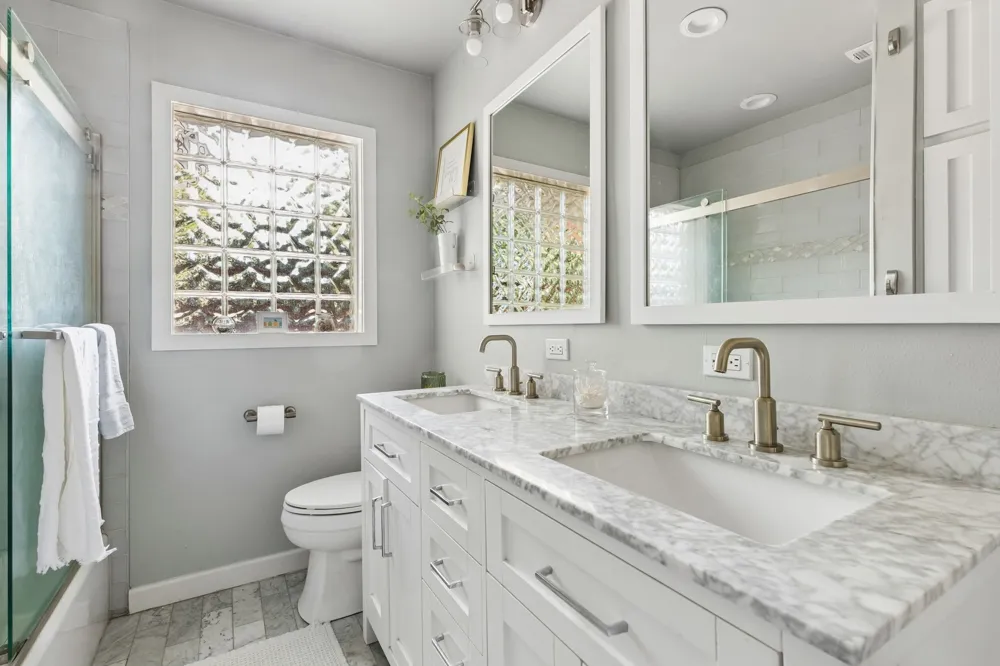 3715 Valley Ridge Road Dallas, TX 75220