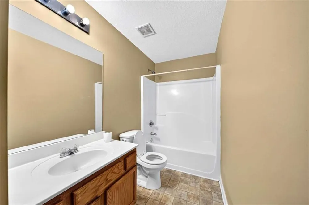 744 W Vincent Drive W Athens, GA 30607