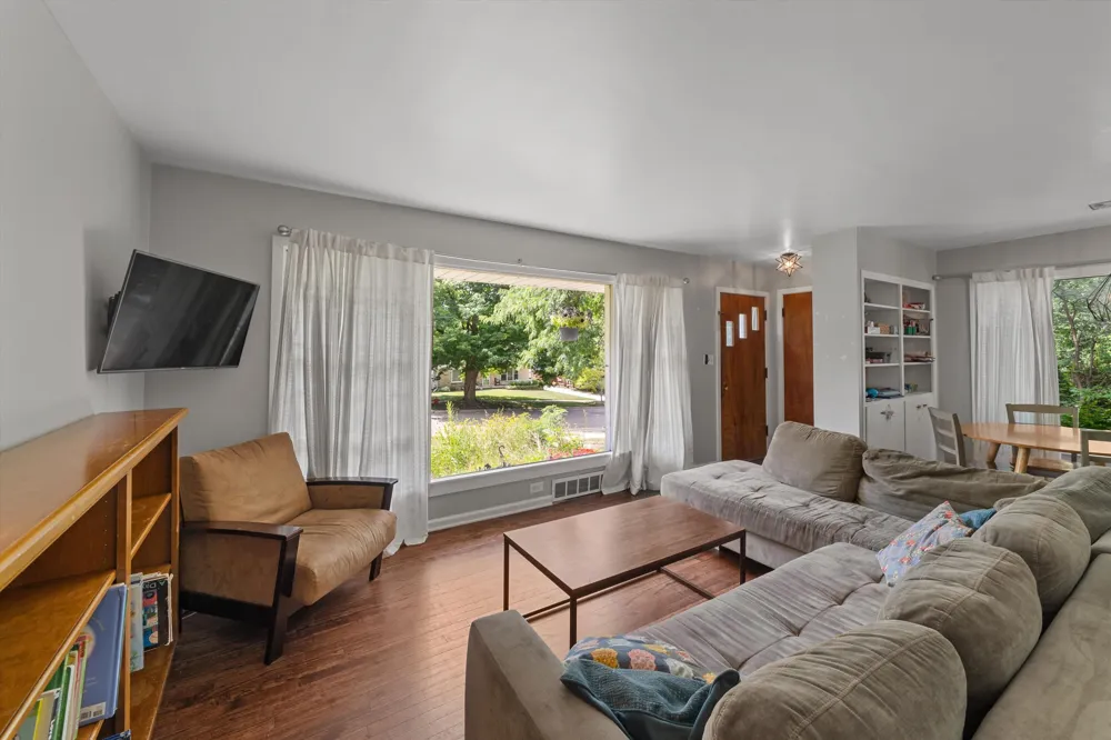 851 Mt Pleasant Avenue Ann Arbor, MI 48103