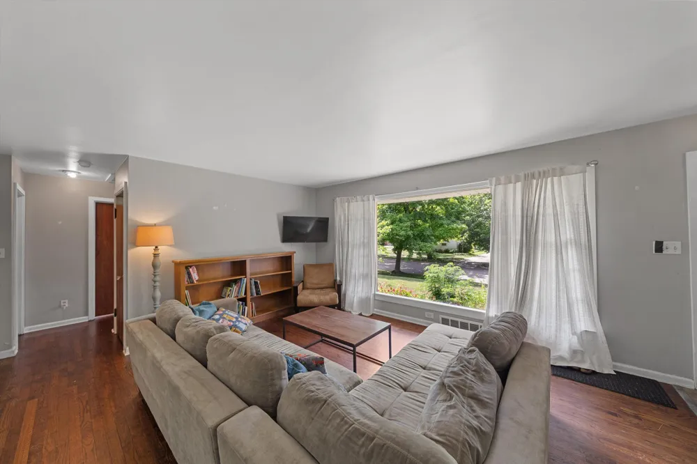 851 Mt Pleasant Avenue Ann Arbor, MI 48103