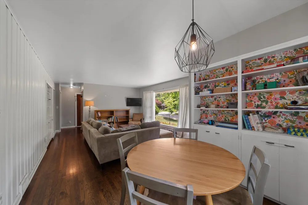 851 Mt Pleasant Avenue Ann Arbor, MI 48103