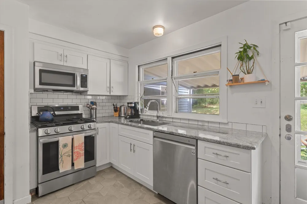 851 Mt Pleasant Avenue Ann Arbor, MI 48103