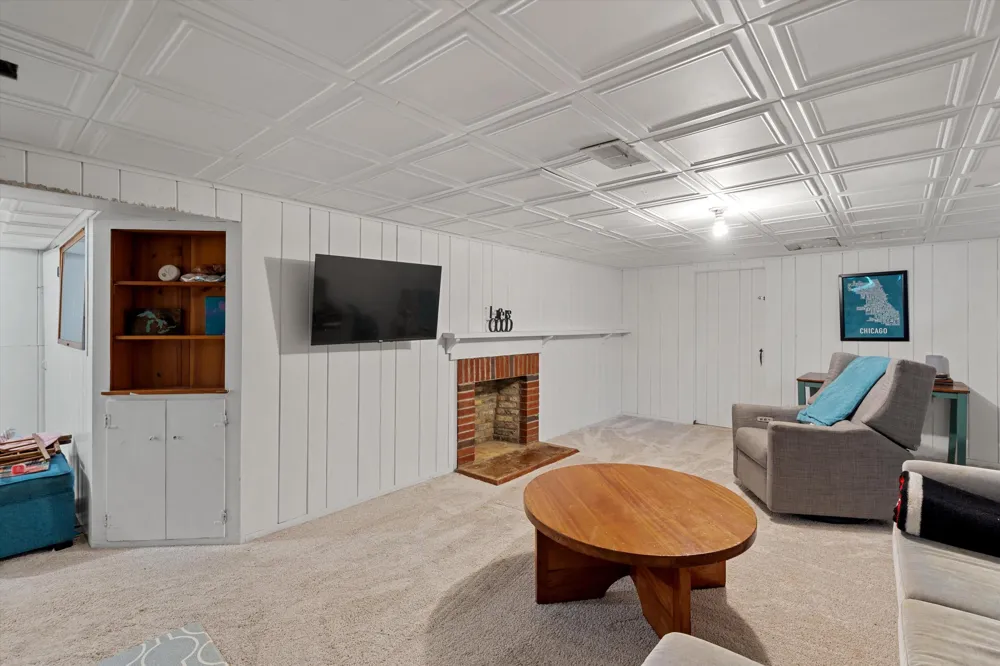 851 Mt Pleasant Avenue Ann Arbor, MI 48103