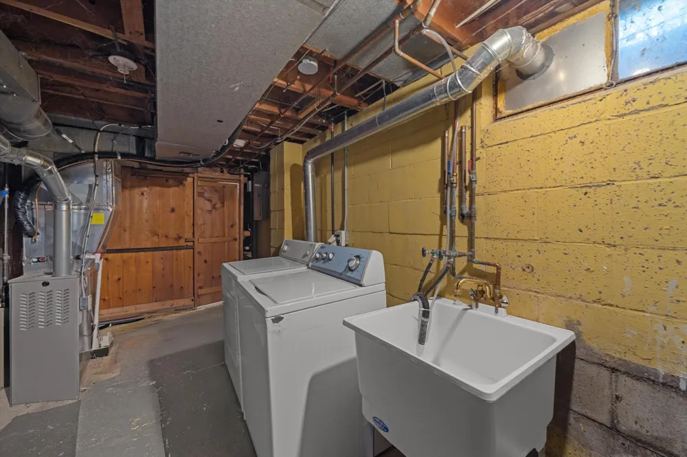 851 Mt Pleasant Avenue Ann Arbor, MI 48103