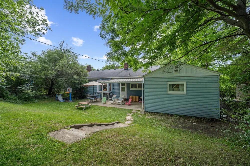 851 Mt Pleasant Avenue Ann Arbor, MI 48103
