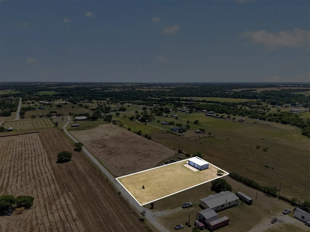 1489 Lone Elm Road Waxahachie, TX 75167