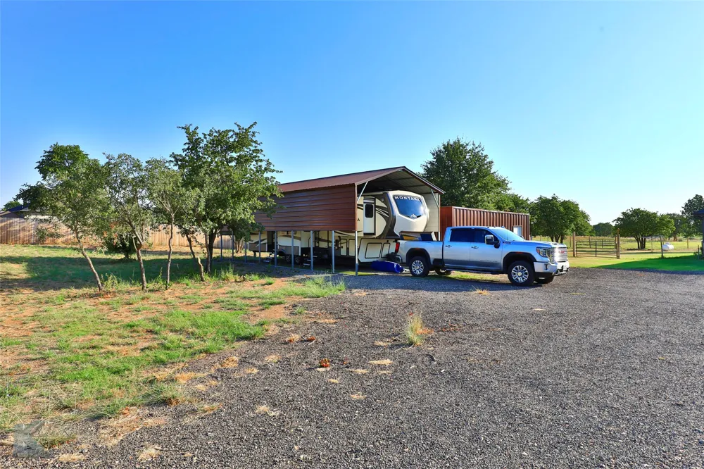 10632 Farm to Market 3326 Road S Hawley, TX 79525