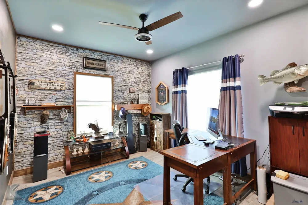 10632 Farm to Market 3326 Road S Hawley, TX 79525