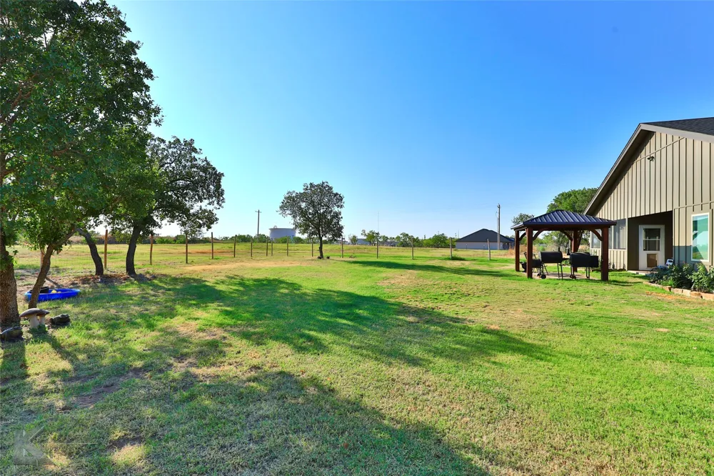 10632 Farm to Market 3326 Road S Hawley, TX 79525