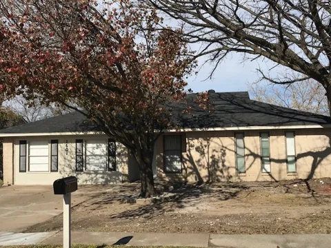 1601 Hillwood Drive