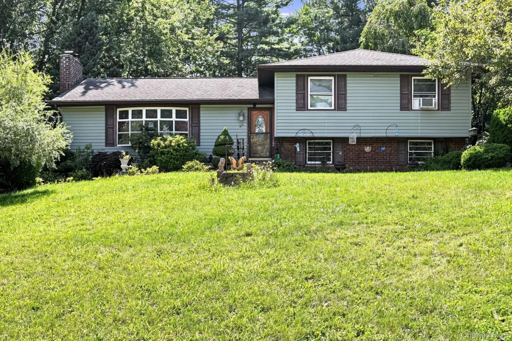 26 Monroe Drive Poughkeepsie, NY 12601