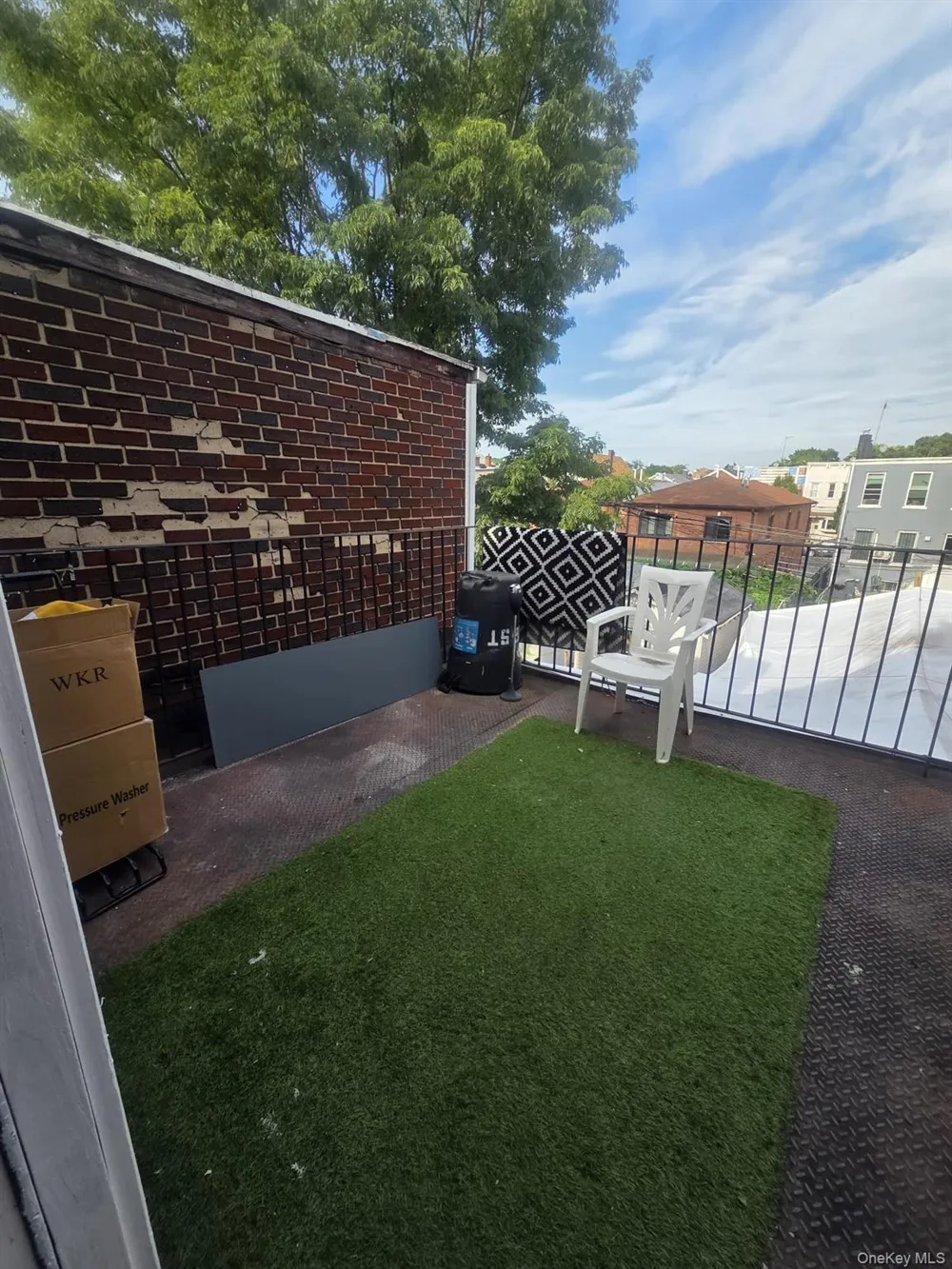 3223 96th Street #2F East Elmhurst, NY 11369