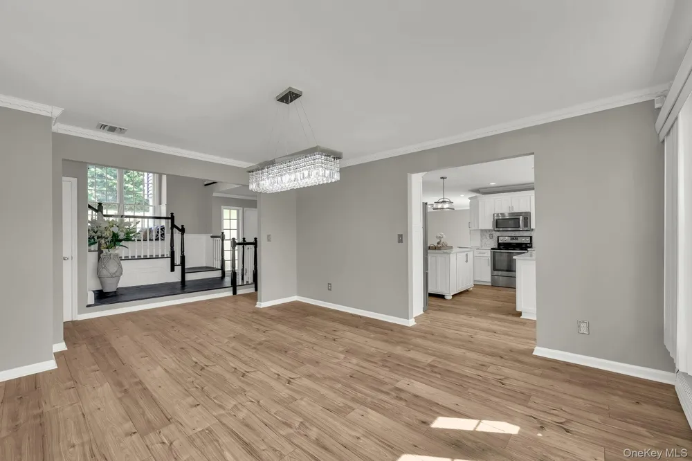 176 Beverly Road Chester, NY 10918