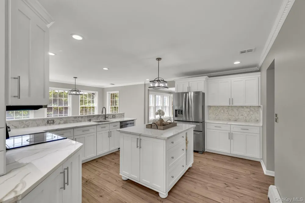 176 Beverly Road Chester, NY 10918