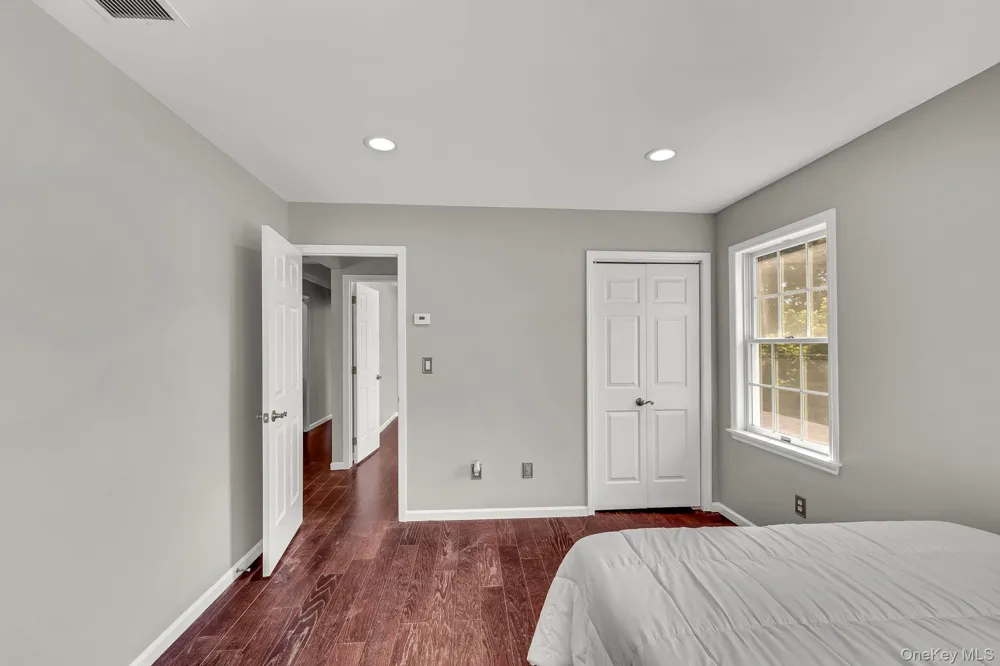 176 Beverly Road Chester, NY 10918
