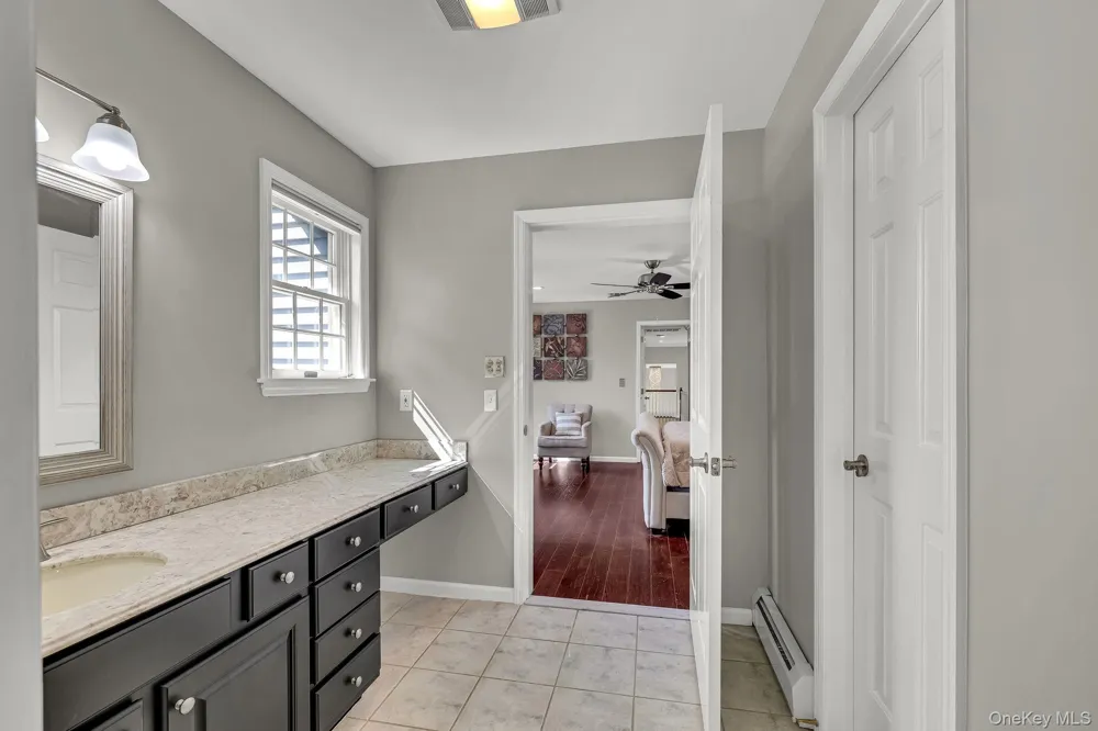 176 Beverly Road Chester, NY 10918