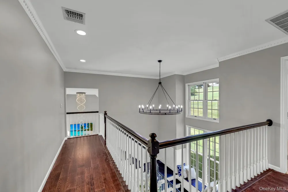 176 Beverly Road Chester, NY 10918